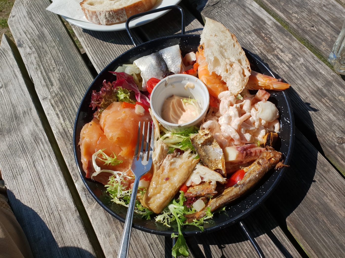 A sharing platter on a wooden board